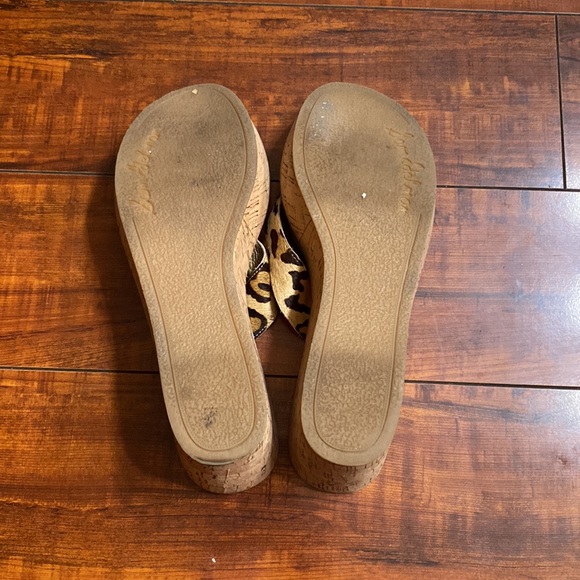 Sam Edelman calf hair leopard print wedge sandals - Picture 9 of 10